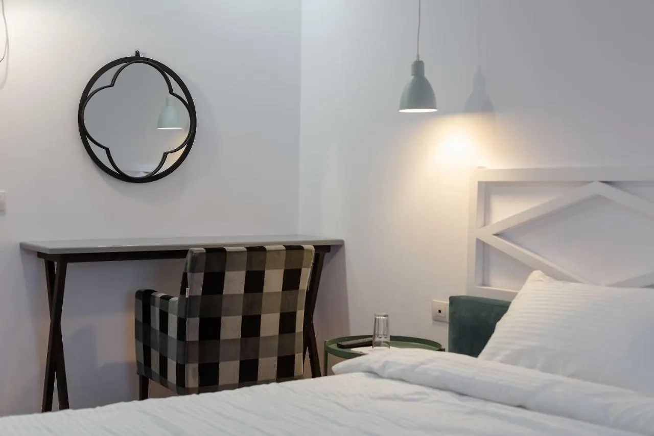 Barba Boutique Hotel Korce