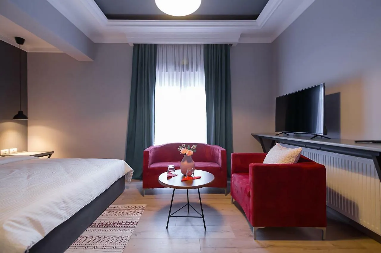 Barba Boutique Hotel Korce