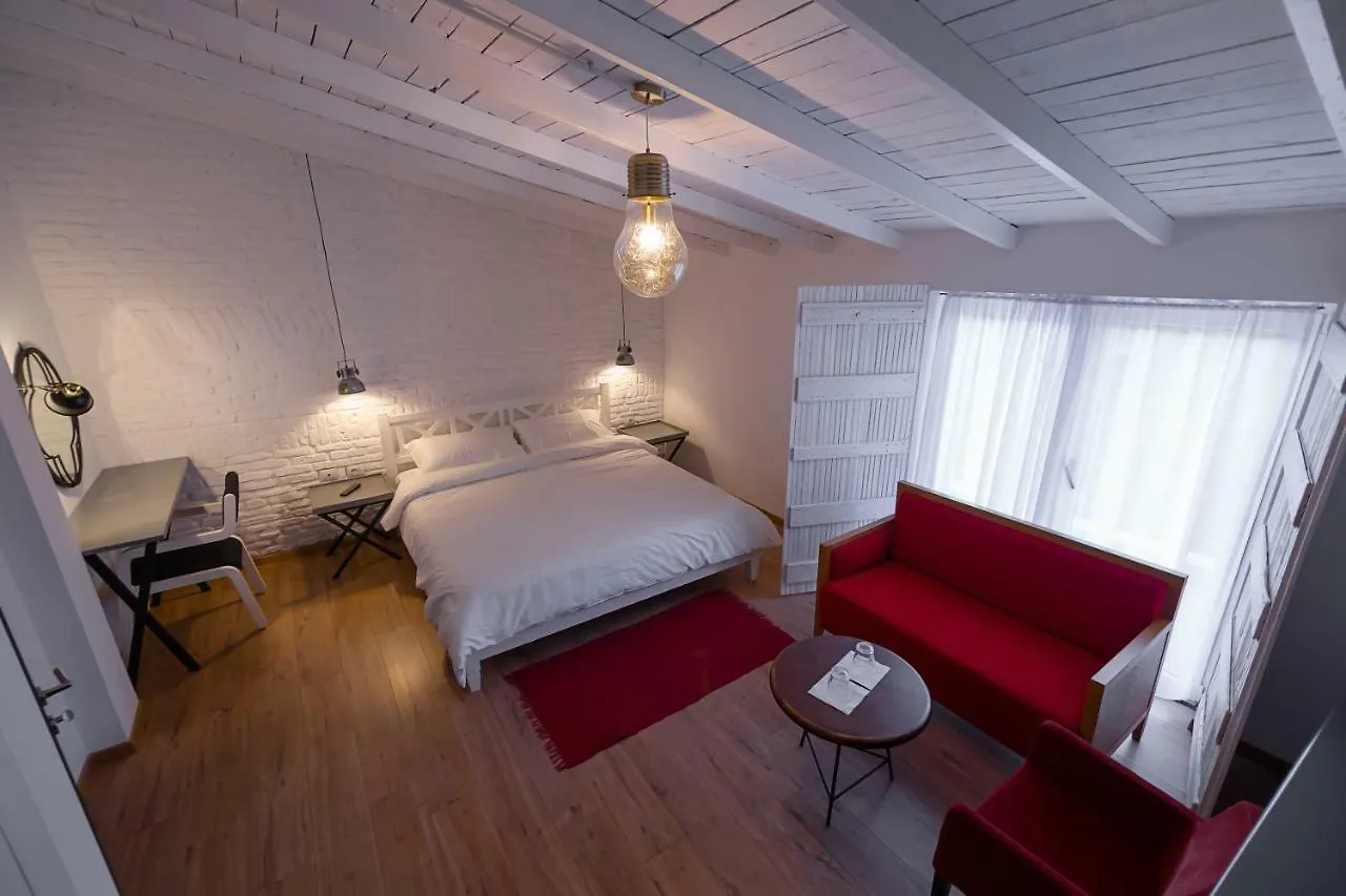 Barba Boutique Hotel Korce